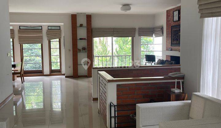 Rumah 2 Lantai Bagus SHM di Dago Pakar, Bandung 1