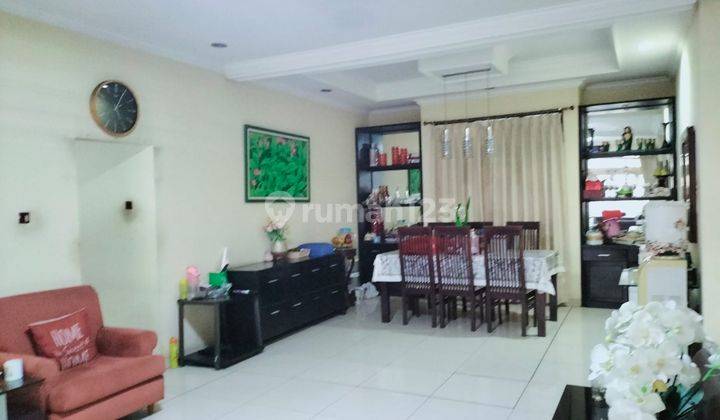 Rumah Kost Aktif Cigadung Dago Bandung lokasi strategis SHM 1