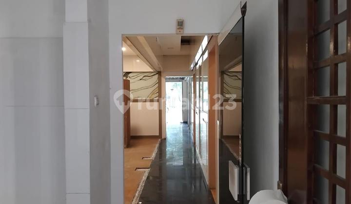 Rumah Lokasi Strategis Cocok untuk Usaha Tengah Kota Bandung 1