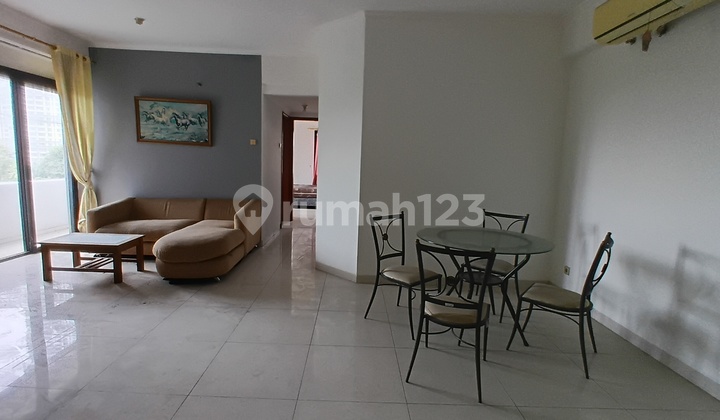 Apartemen,3 Kamar Tidur. di Lippo Karawaci, SHM 2