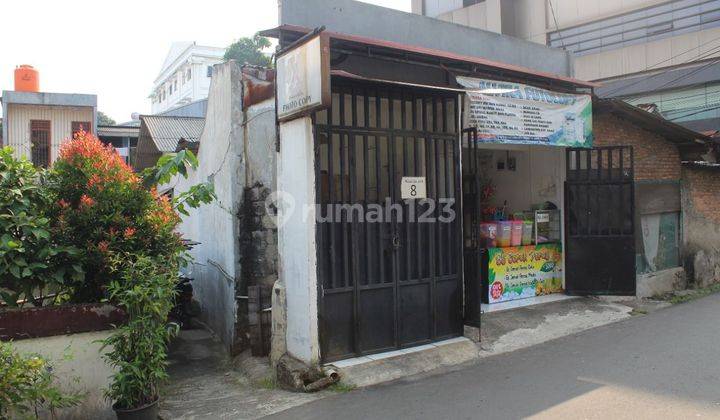 Rumah berlokasi di area strategis Gandaria 1