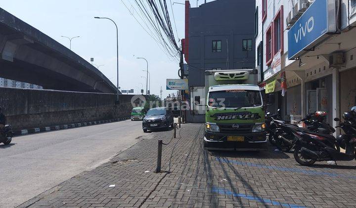 Disewakan Ruko 3 Lantai Di Jl Baru Soleh Iskandar Kota Bogor
 2