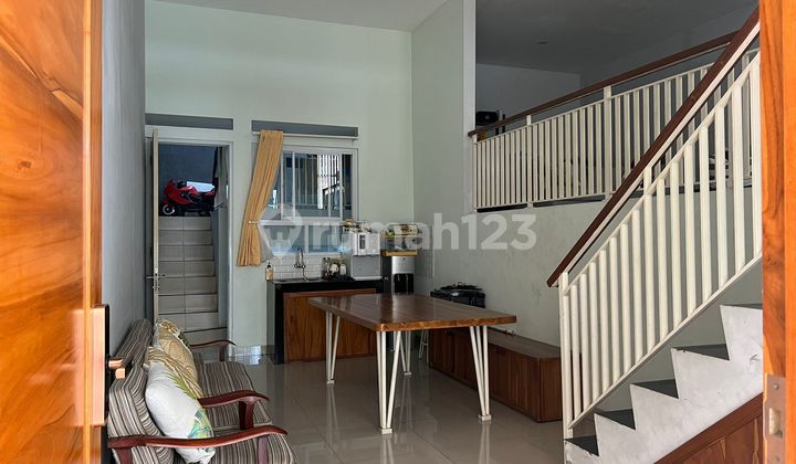 Rumah Townhouse 3Lt di Cirendeu Dekat MRT Lebak Bulus JakSel 2