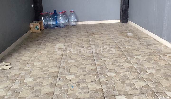 Rumah Siap Huni Dekat Bukit Cimanggu City di Taman Tirta Cimanggu Rumah Siap Huni Dekat Bukit Cimanggu City di Taman Tirta Cimanggu