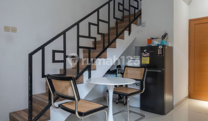 Rumah 2 Lantai Siap Huni Dekat Slipi Di Palmerah Jakbar Rumah 2 Lantai Siap Huni Dekat Slipi Di Palmerah Jakbar