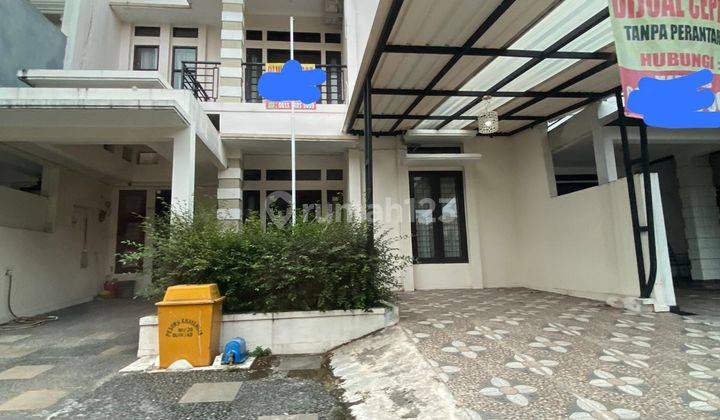 Dijual sangat murah dalam kompleks perumahan Elit pesona khayangan mungil jalan juanda depok harga 1,8 m bisa nego 1