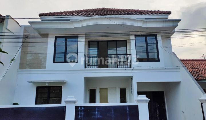Dijual rumah mewah di pejaten timur jual cepat ya bagus sekali rumah nya akses enak
