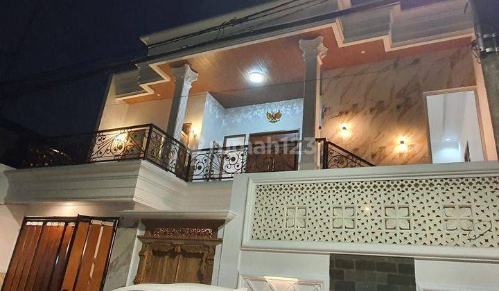 Rumah dijual di tebet muraah jual cepat saja rumah baru ya bagus banget harga nego  1