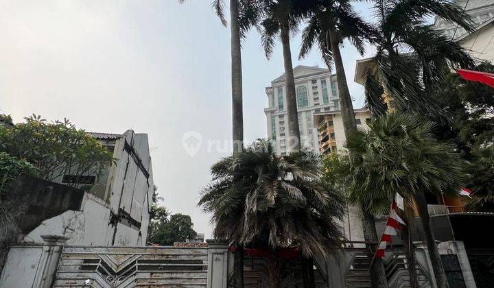 Dijual rumah tapi sudah hancur tinggal tanah saja murah di simpruq permata hijau posisi sebelah apartemen Saphire dan depan ada apartement somerset Permata hijau murah 30 juta per meter  1