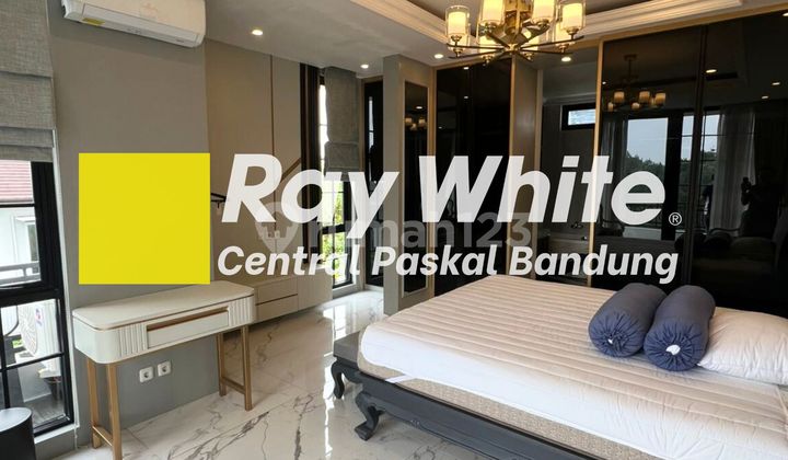 Rumah Modern Classic Di Bukit Pakar Golf Bandung 2