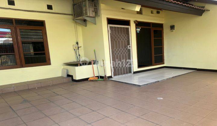 Rumah Siap Huni, Baru Renov, di Taman Kopo Indah 3, Bandung 1