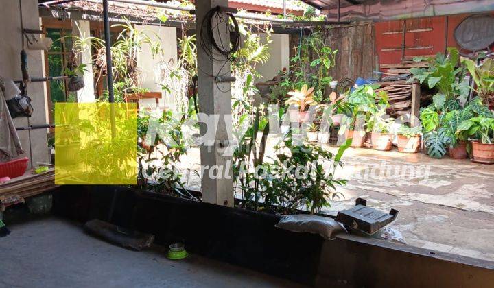 Rumah Model Lama di Sayap Dago Bandung 2