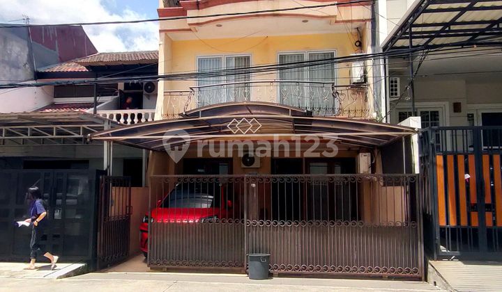 Rumah Di Seberang Mall Kelapa Gading  1