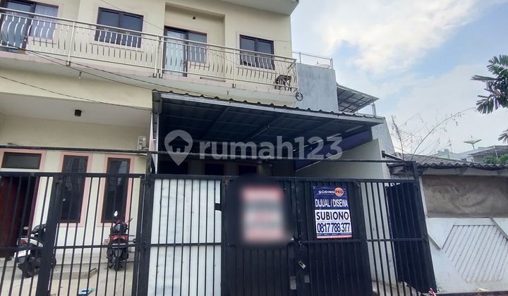 Rumah 3 Lantai Siap Huni di Muara Karang Rumah 3 Lantai Siap Huni di Muara Karang