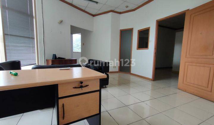 Office Space Murah ukuran 130 m²  di Plaza Harmoni dekat Gajahmada Jakarta Pusat 2