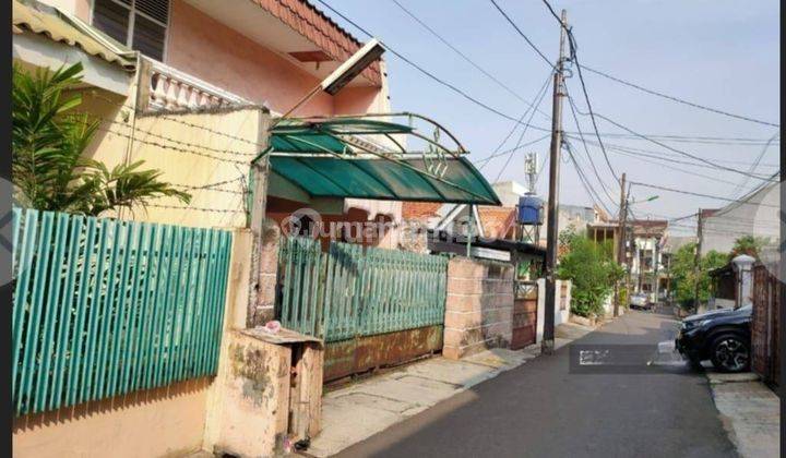 Rumah Tua hitung tanah di Tomang jakarta barat 1