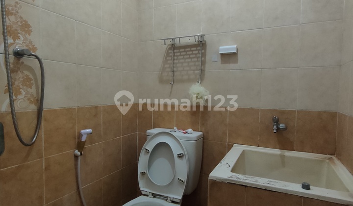 For sale, Poris Paradise 1 House, Poris, Tangerang. 2