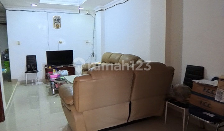 Rumah Di Seberang Mall Kelapa Gading  2