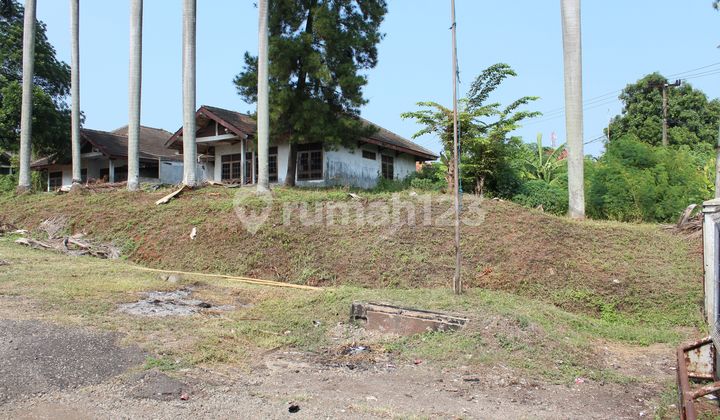 Peluang Kesempatan Bagi Investor yg Jeli - Ruang Usaha dapat dibangun untuk komplek Pergudangan & Industri Kering ( utk Disewakan ) karena sekitar Purwakarta banyak Industri Industri PMA.