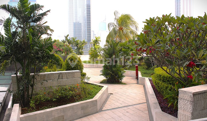 Amicable Service - Kempinski Private Residence , Comfortable & Elite Living -Managed By Kempinski International - Professional & Businessman yang Dinamis - Prestigious - Kempinski Private Residence - Lantai 57 ( Pilihan ) - Full Furnished - Siap Huni .