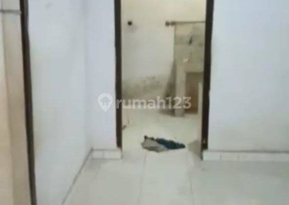 Rumah Butuh Renovasi di Sekitar Jalan Pelita, Jalan Kelapa Tiga, Jalan Ballaparang
, Makassar 2