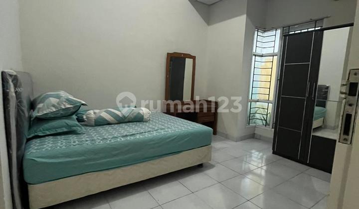 Rumah di Makassar Sekitar Jalan Aroeppala, Hertasning
, Makassar 6