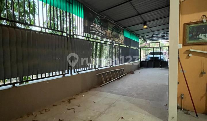 Rumah di Makassar Sekitar Jalan Aroeppala, Hertasning
, Makassar 11