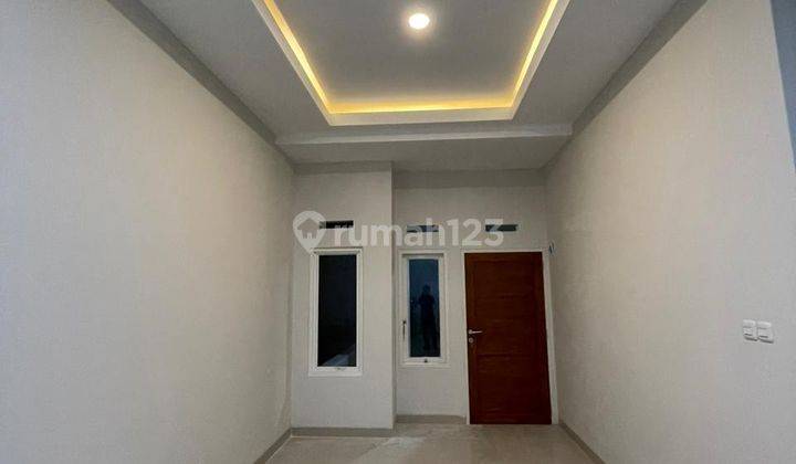 Rumah di Makassar Sekitar Jalan Perintis Kemerdekaan, Paccerakkang Daya, Biringkanaya
, Makassar 3