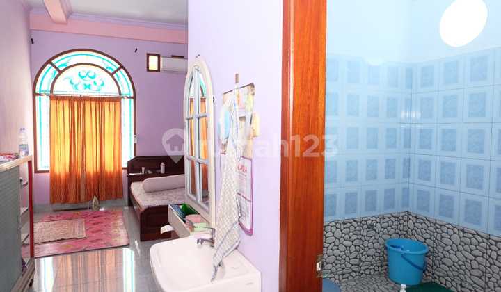 Ruko di Makassar Sekitar Jalan Veteran Selatan, Jalan Wijaya Kusuma, Jalan Banta- Bantaeng, Makassar 9