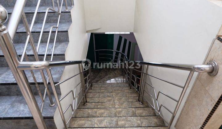 Ruko di Makassar Sekitar Jalan Veteran Selatan, Jalan Wijaya Kusuma, Jalan Banta- Bantaeng, Makassar 15