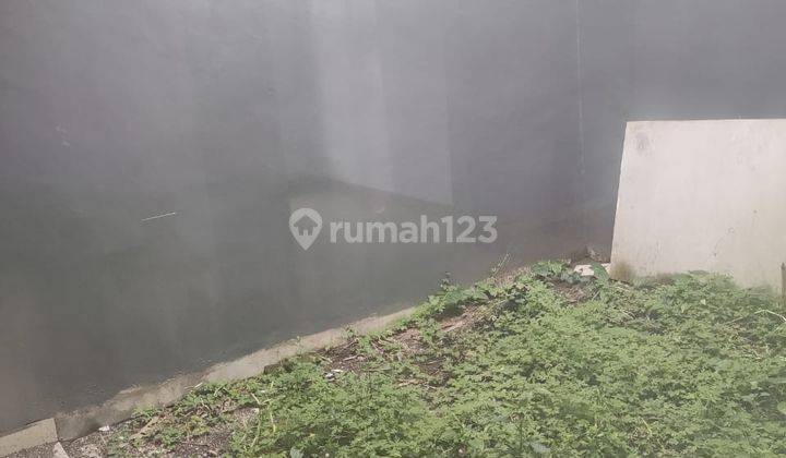 Rumah di Makassar Sekitar Jalan Metro Tanjung Bunga, Makassar