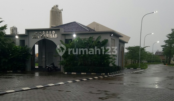 Rumah di Makassar Sekitar Jalan Barombong, Makassar