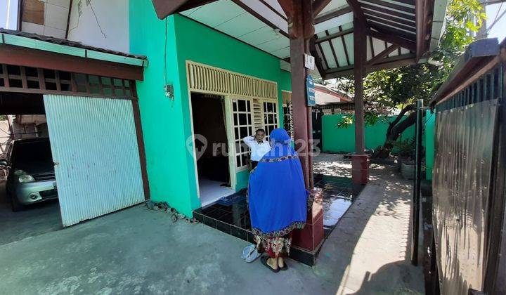 Rumah di Makassar Sekitar Jalan Hartaco, Jalan Daeng Tata, Tamalate, Makassar 3