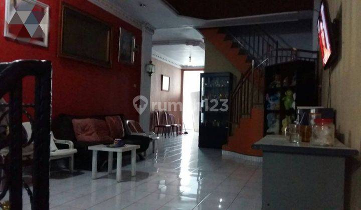 Rumah di Makassar Sekitar Jalan Urip Sumorharjo, Jalan Kalumpang, Jalan Sunu , Makassar 2