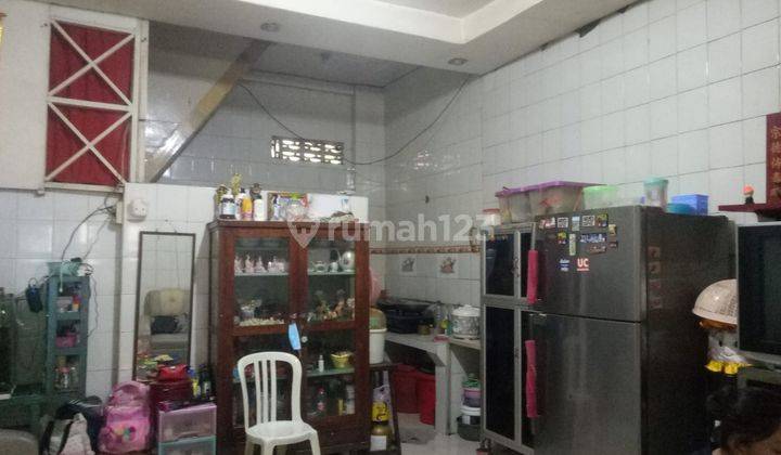 Ruko di Makassar Sekitar Jalan Veteran Selatan, Makassar 2