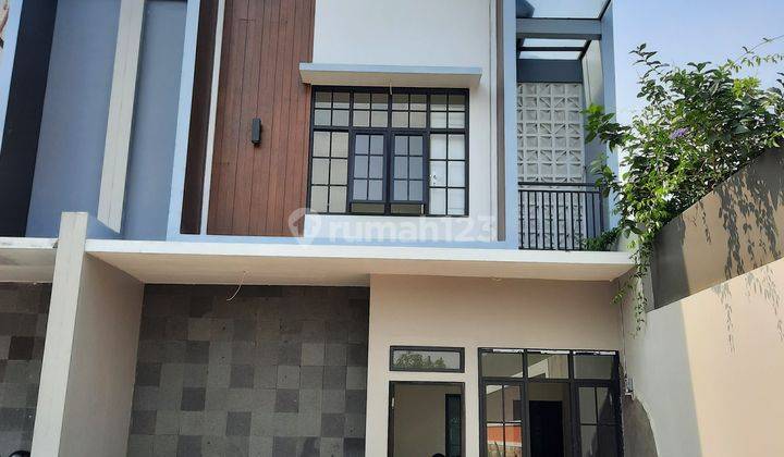 Ready Rumah 2 Lantai scandinavian di Jl radar auri Baru 2