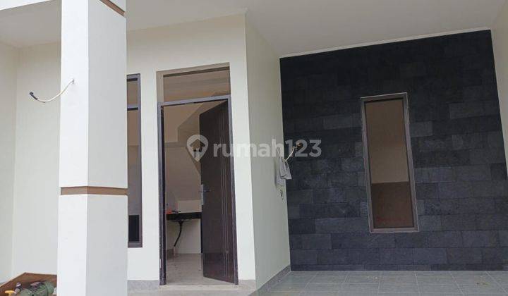 Rumah SHM 2 Lantai di Jl radar auri cimanggis Baru 2