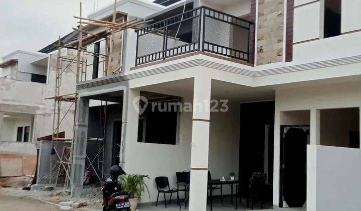 Rumah di Jl radar auri cimanggis 2 Lantai Baru SHM 2