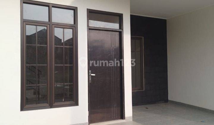 Rumah 2 Lantai di Jl radar auri cimanggis SHM 2