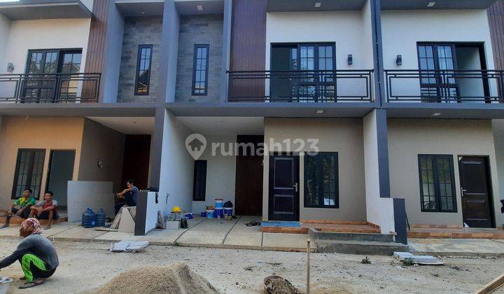 Rumah di Jl. Raya gas alam cimanggis 2 Lantai ready stock 1