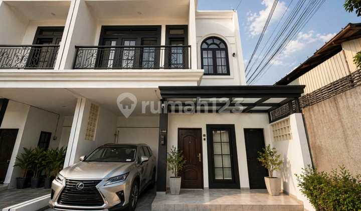 Rumah Siap Huni Eropa Classik 2 Lantai Bebas Banjir Rumah Siap Huni Eropa Classik 2 Lantai Bebas Banjir