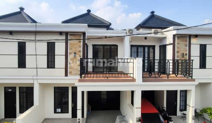 Rumah Siap Huni 2 Lantai Bebas Banjir Jaminan