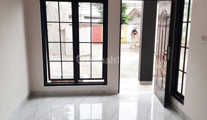 Rumah 2 Lantai Eropa Modern Shm Dekat Mako Brimob 2