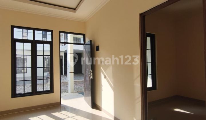 Rumah Siap Huni 2 Lantai Selangkah ke LRT Harjamukti