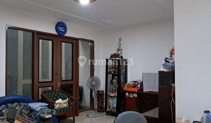 DIJUAL RUMAH 2 LANTAI DI PERMATA BUANA 2