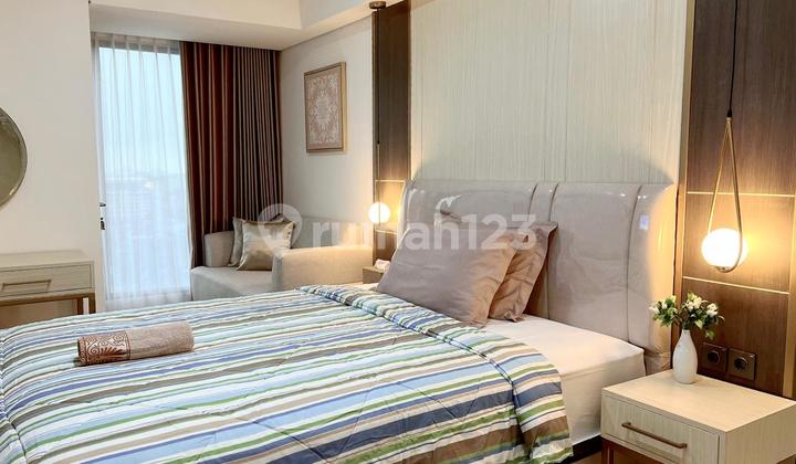 Well-Furnished Apartment in the City Center 2