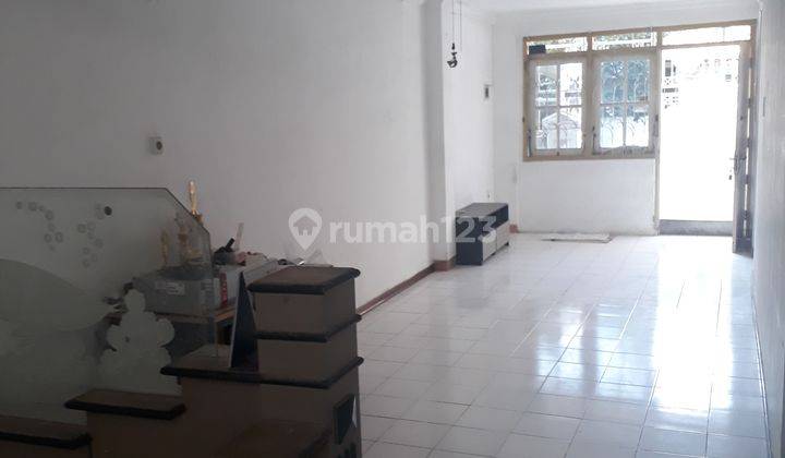 Rumah siap pakai di Puri anjasmoro 2