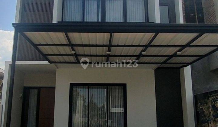 Rumah Baru 2 Lantai Di Pandanaran Avenue 1