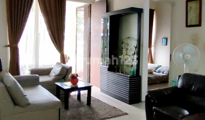 Jual Cepat Rumah Cantik di Bsb