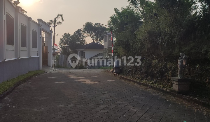 LAND FOR SALE IN PALM HILL 2